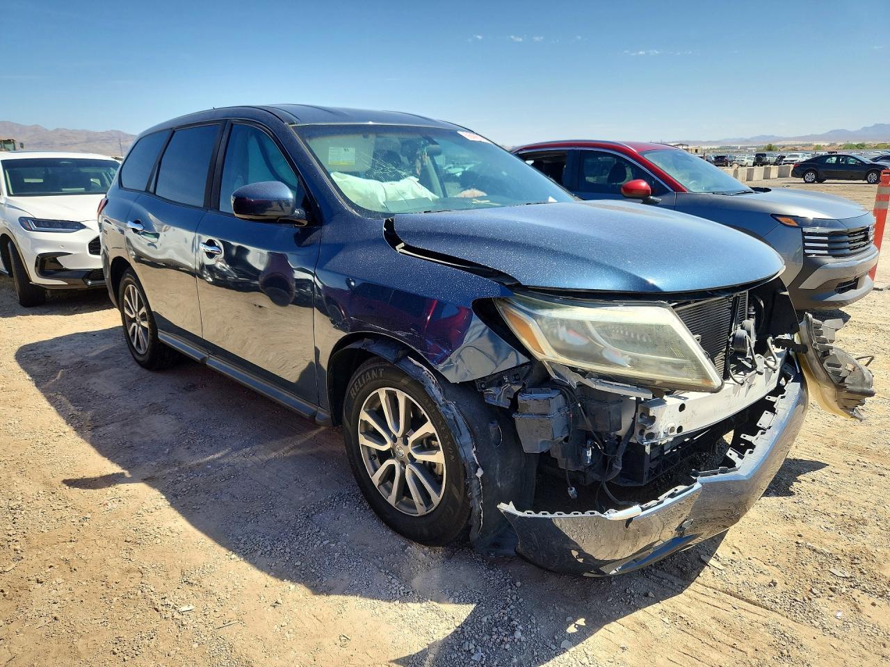 2014 Nissan Pathfinder S - zdjęcie 4