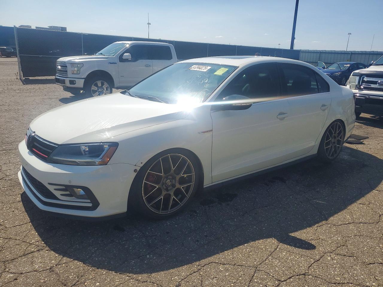 2017 Volkswagen Jetta Gli - zdjęcie główne