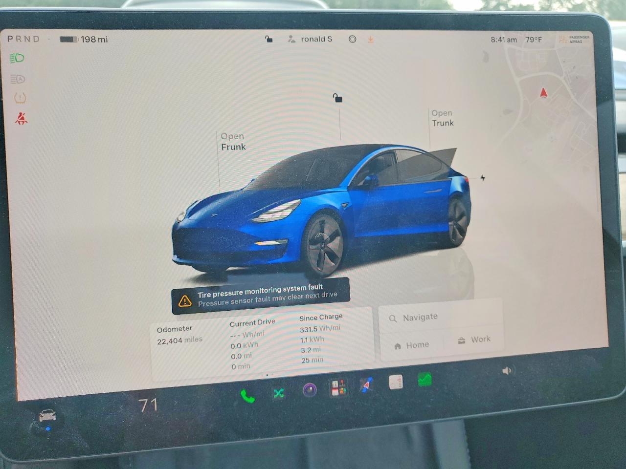 2023 Tesla Model 3 - zdjęcie 9