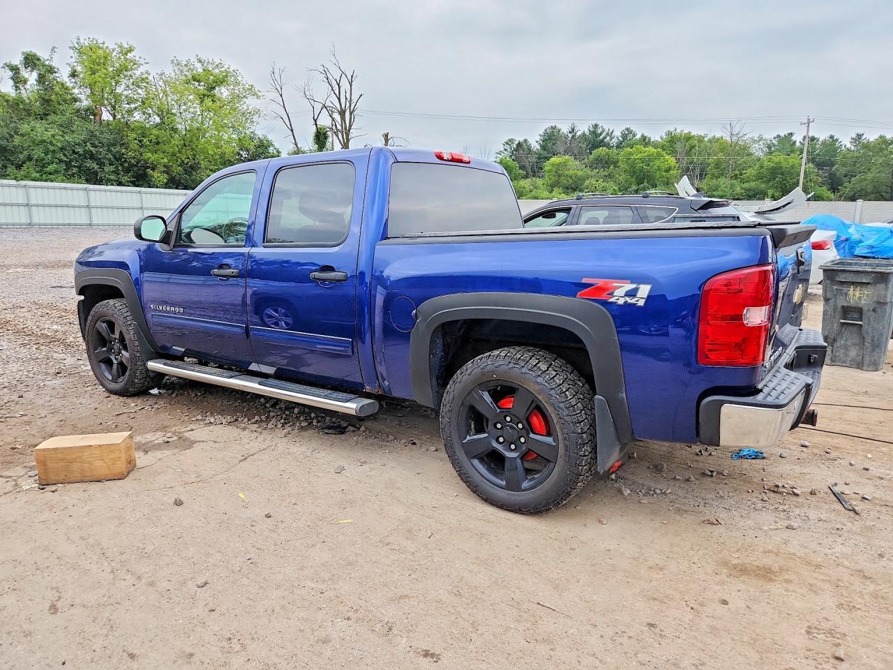 2013 Chevrolet Silverado K1500 Lt - zdjęcie 2