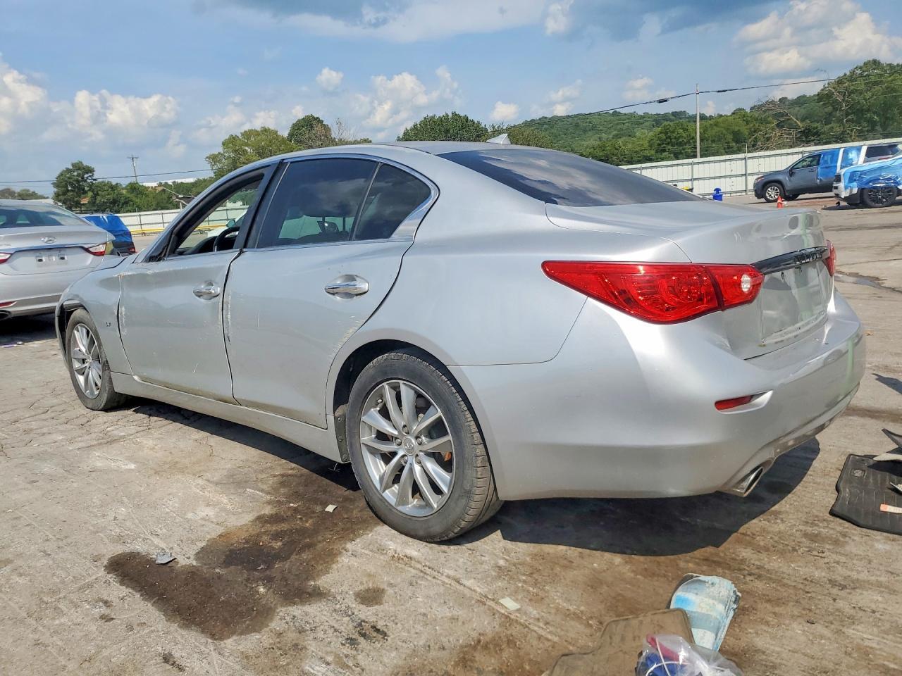 2018 Infiniti Q50 3.0T Luxe - zdjęcie 2