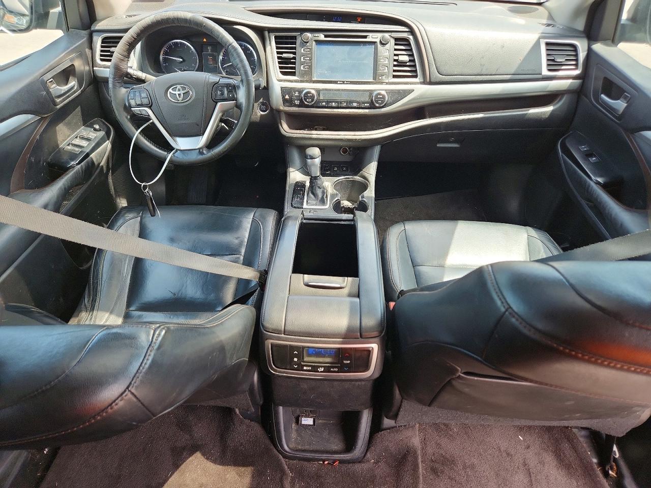 2014 Toyota Highlander Xle - zdjęcie 8