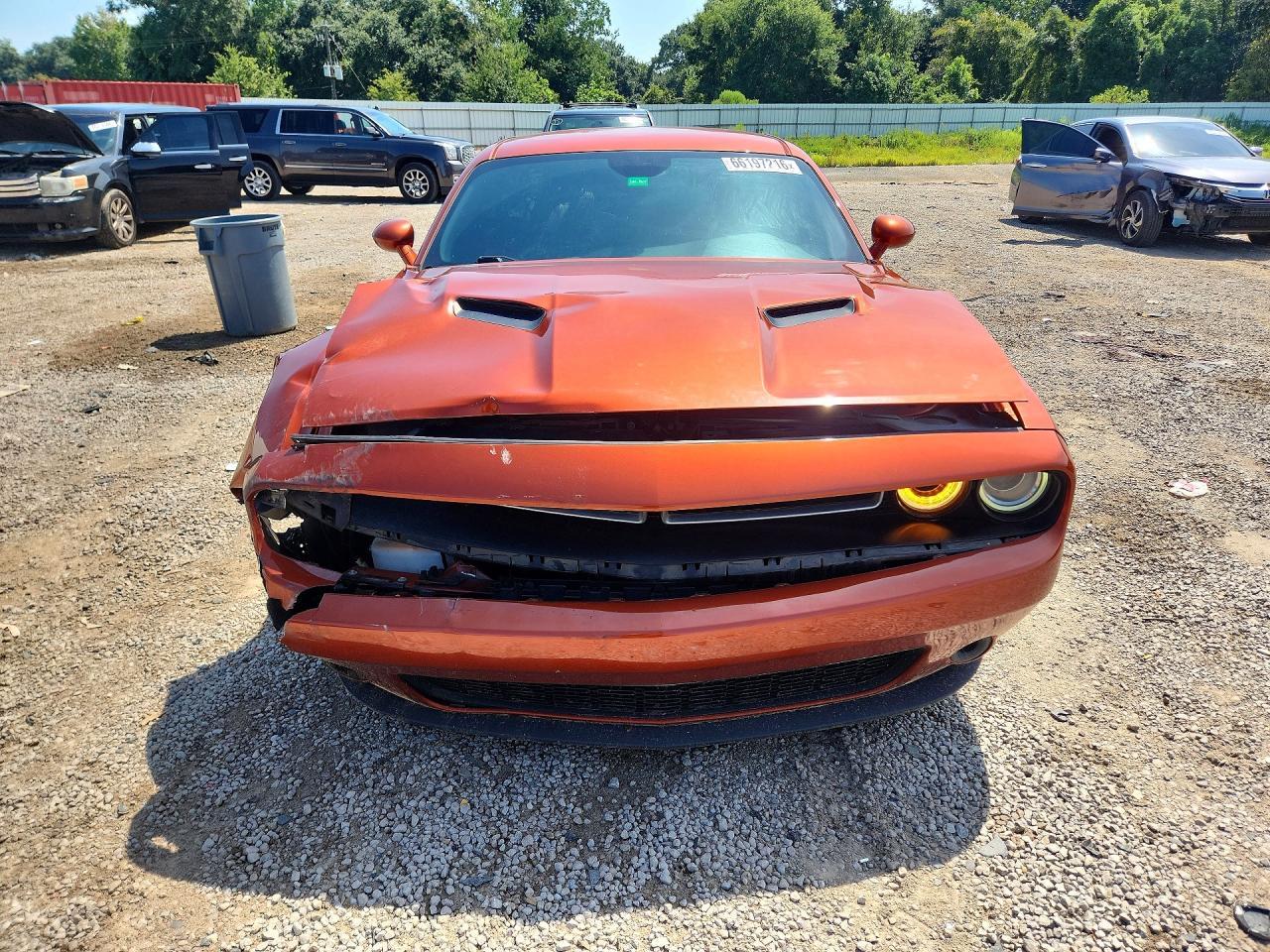 2021 Dodge Challenger Sxt - zdjęcie 5