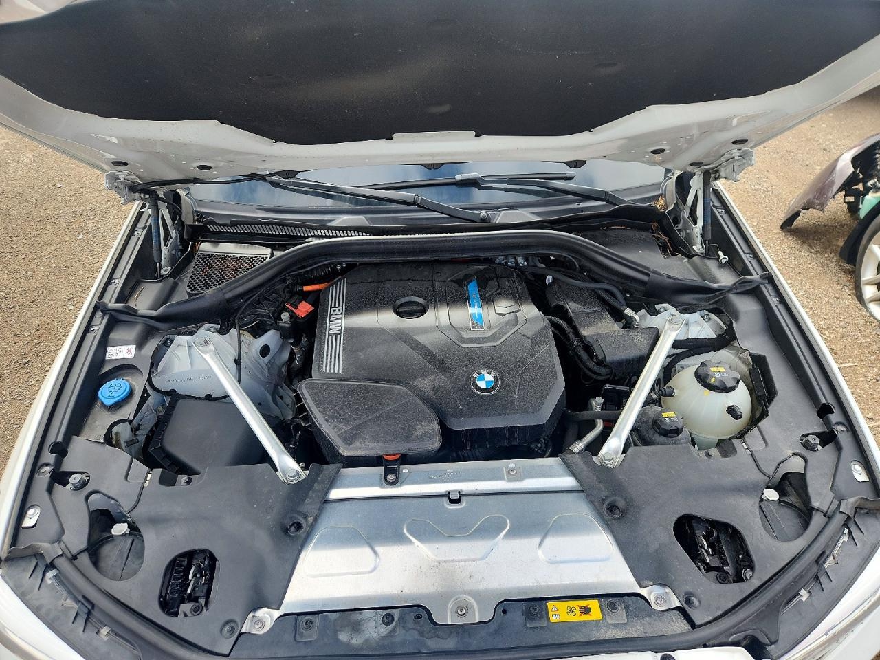 2021 BMW X3 xDrive30E - zdjęcie 11