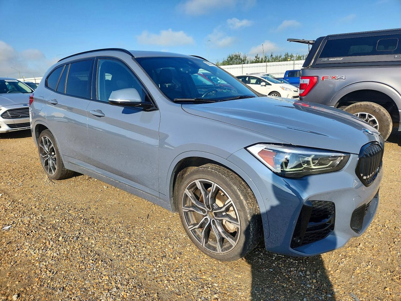2021 BMW X1 xDrive28I - zdjęcie 4