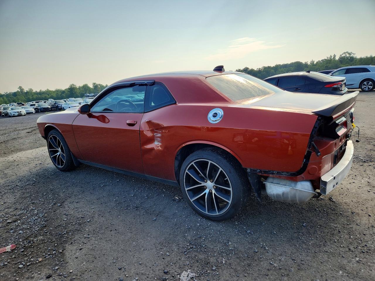 2020 Dodge Challenger Sxt - zdjęcie 2