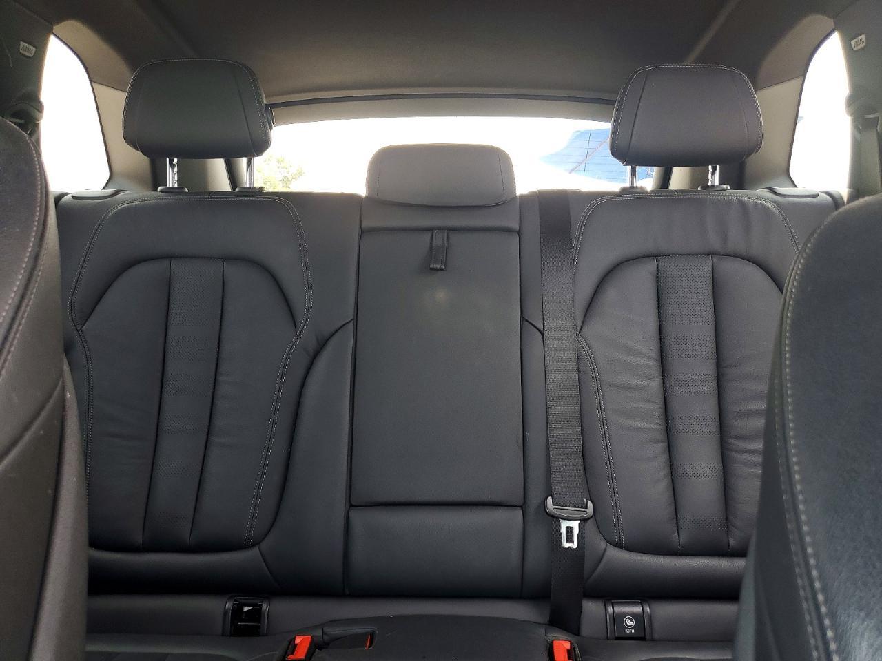 2019 BMW X5 xDrive40I - zdjęcie 10