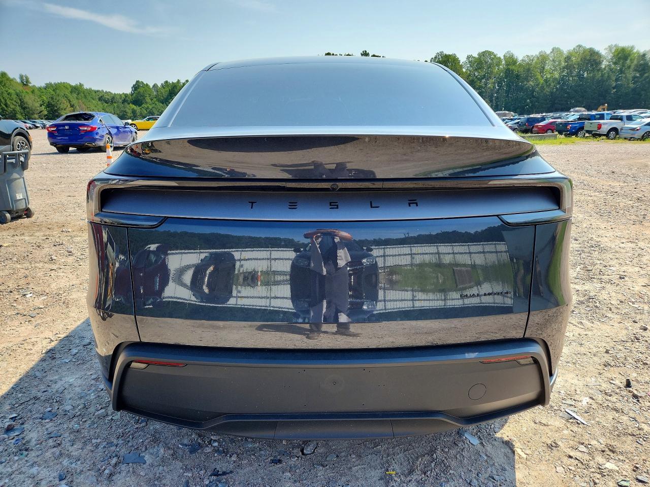 2026 Tesla Model Y - zdjęcie 6