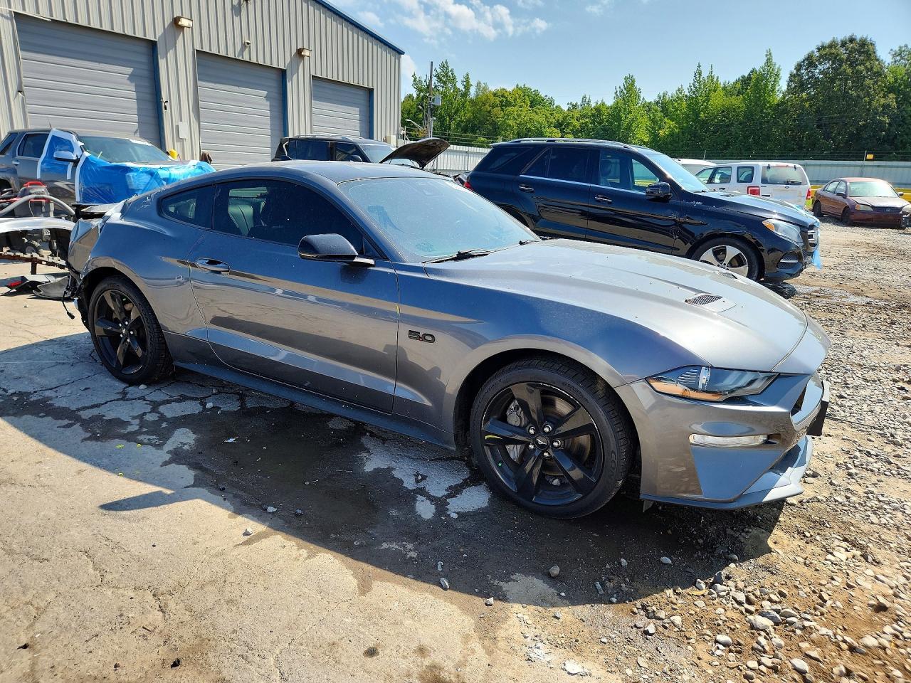 2021 Ford Mustang Gt - zdjęcie 4