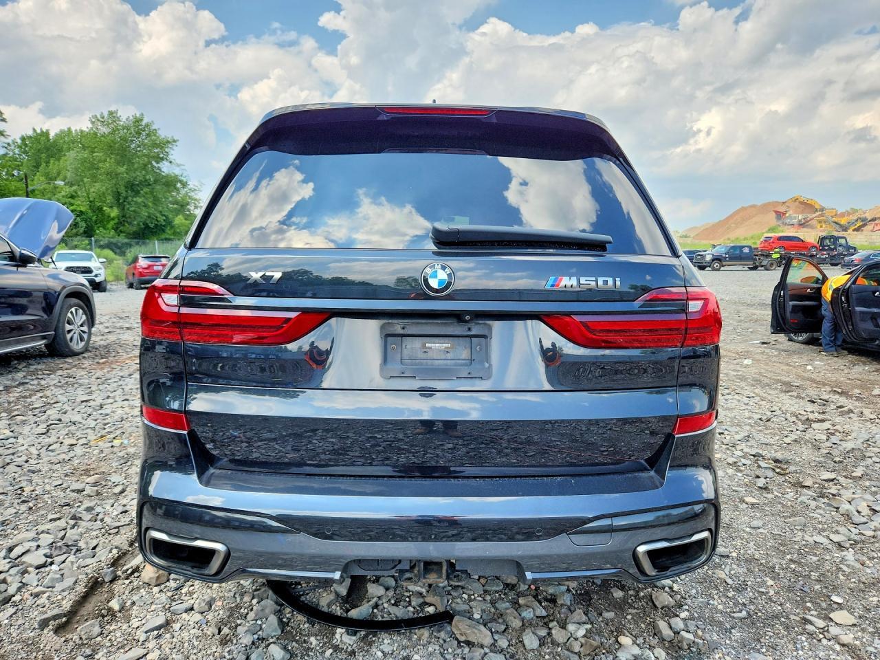 2020 BMW X7 M50I - zdjęcie 6