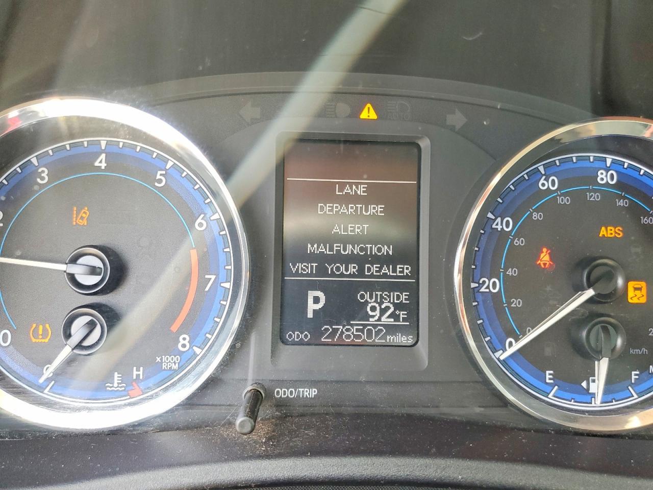 2017 Toyota Corolla Le - zdjęcie 9