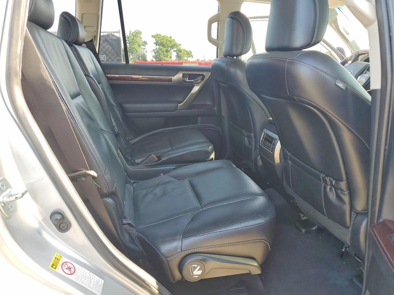 2017 Lexus Gx 460 - zdjęcie 11