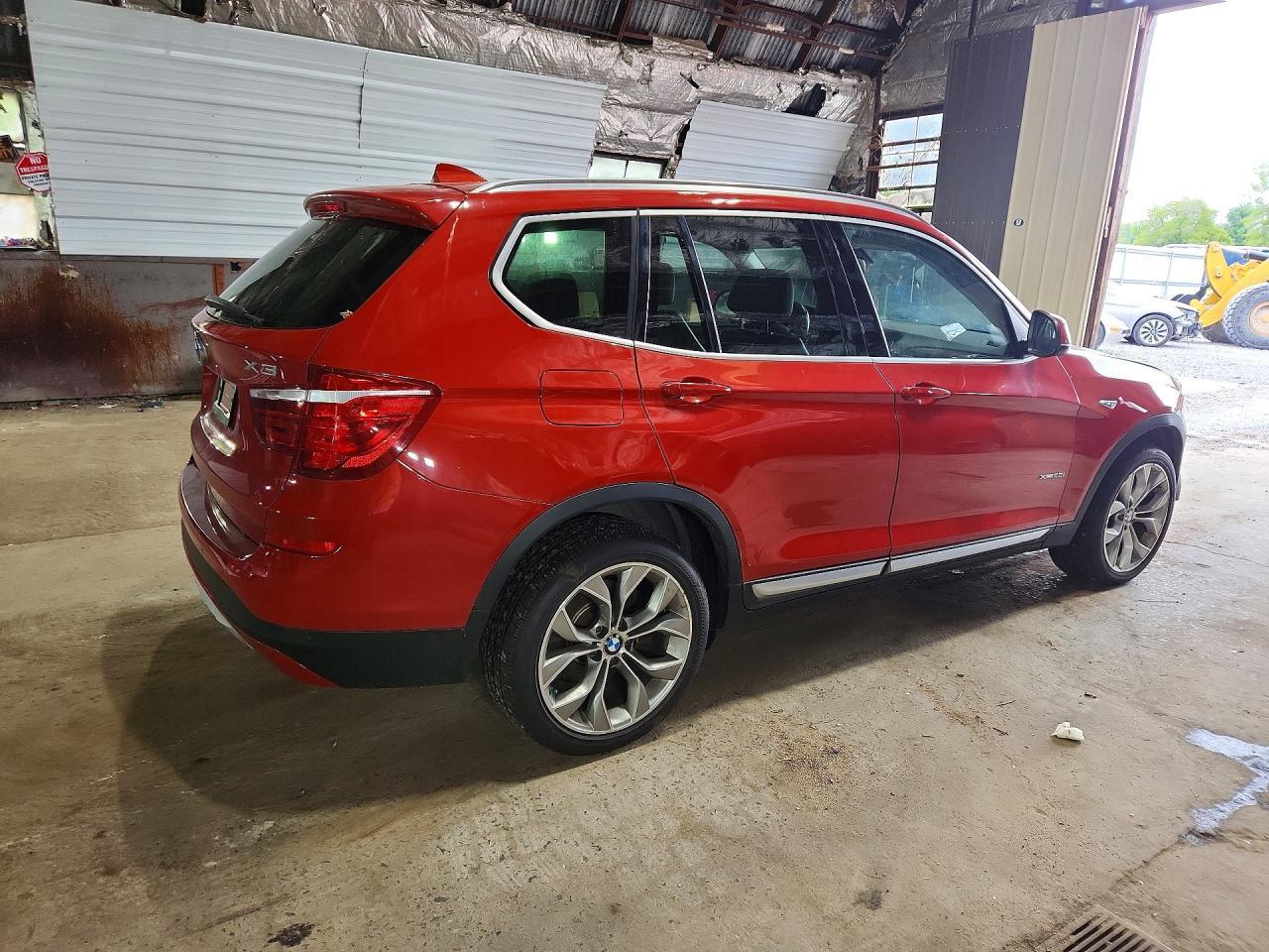 2016 BMW X3 xDrive28I - zdjęcie 3