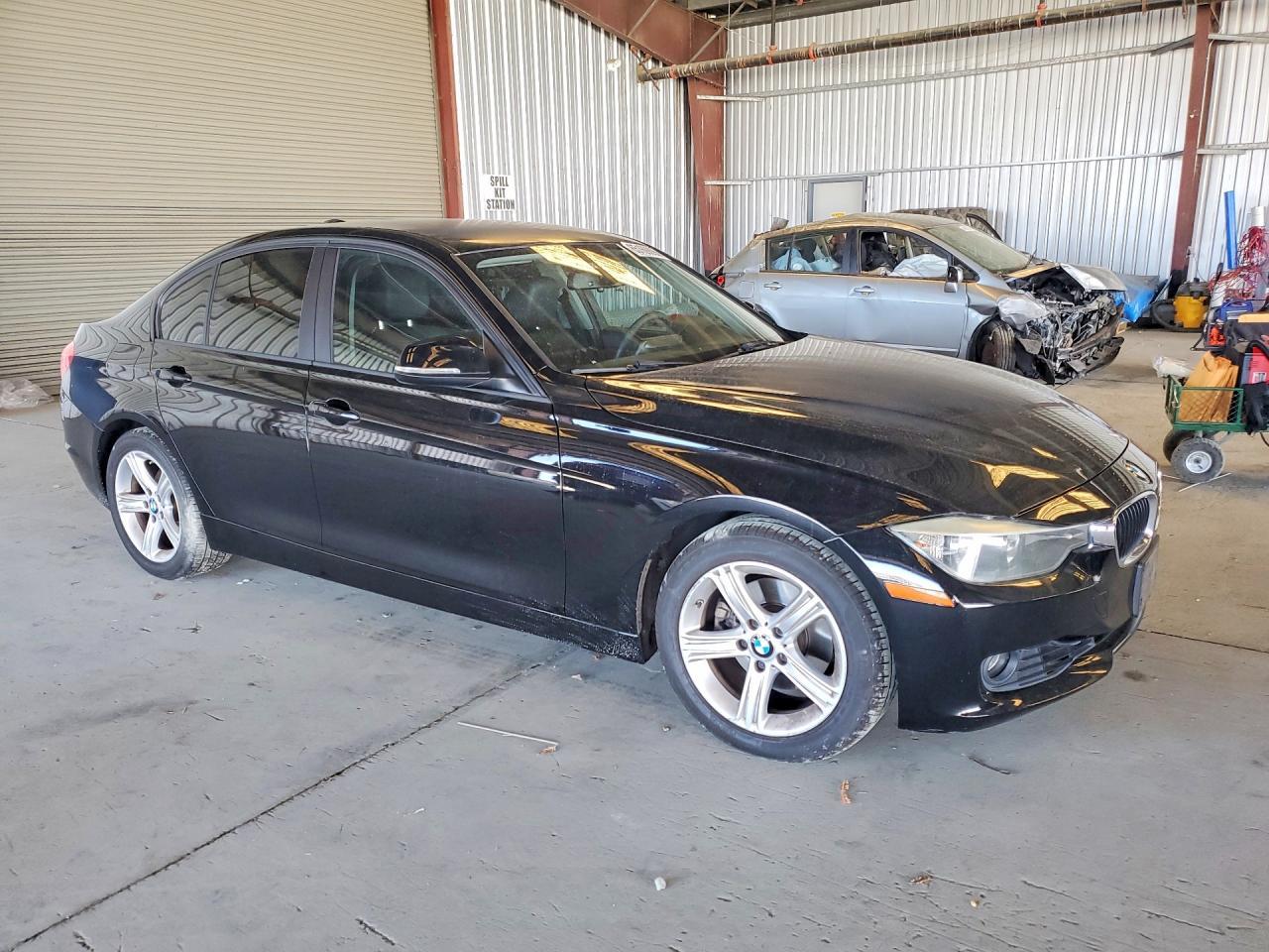 2013 BMW 3-Series 328I 4D Sed - zdjęcie 4