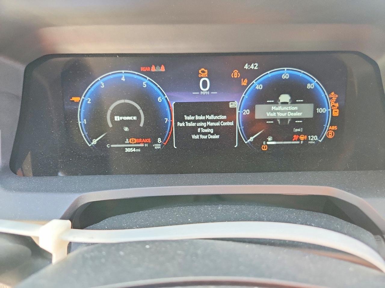 2026 Toyota Tacoma Limited Hv - zdjęcie 9