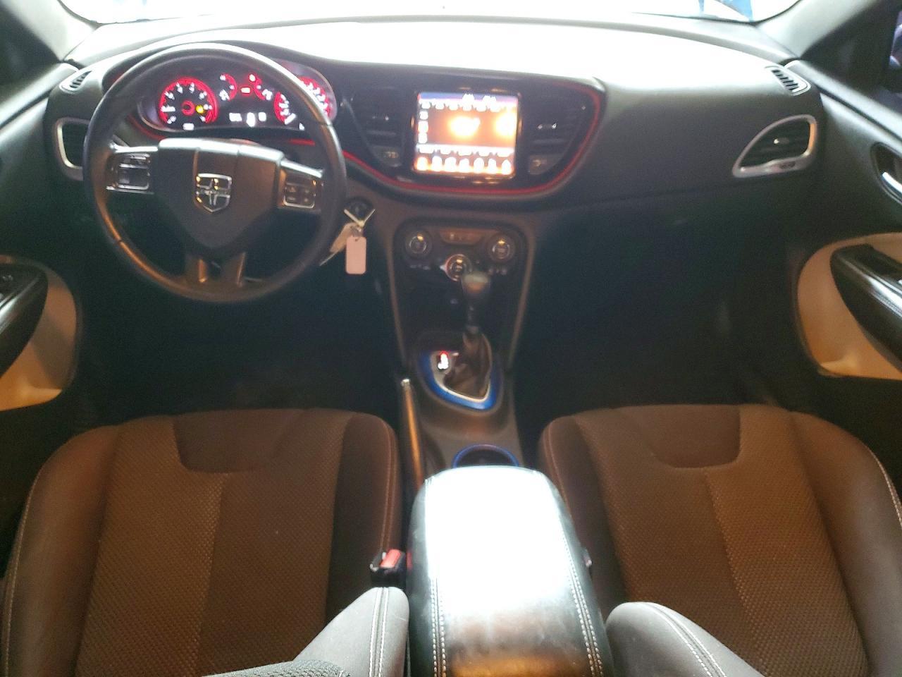 2015 Dodge Dart Sxt - zdjęcie 8