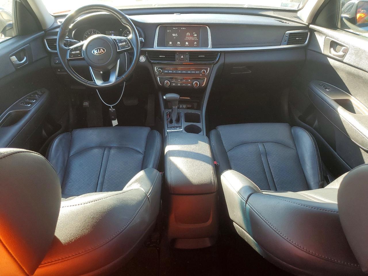 2020 Kia Optima Special Edition - zdjęcie 8