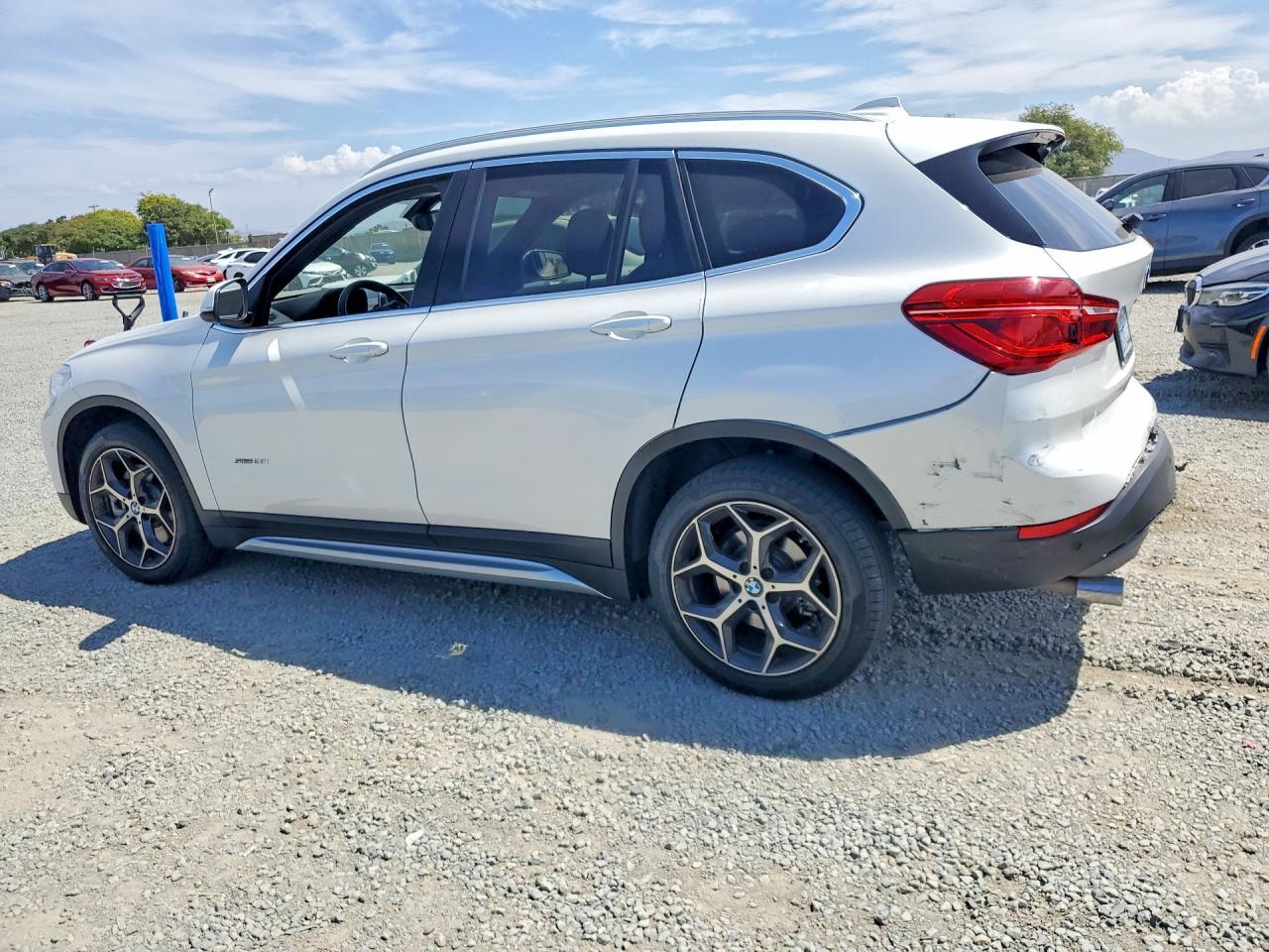 2018 BMW X1 Sdrive28I - zdjęcie 2