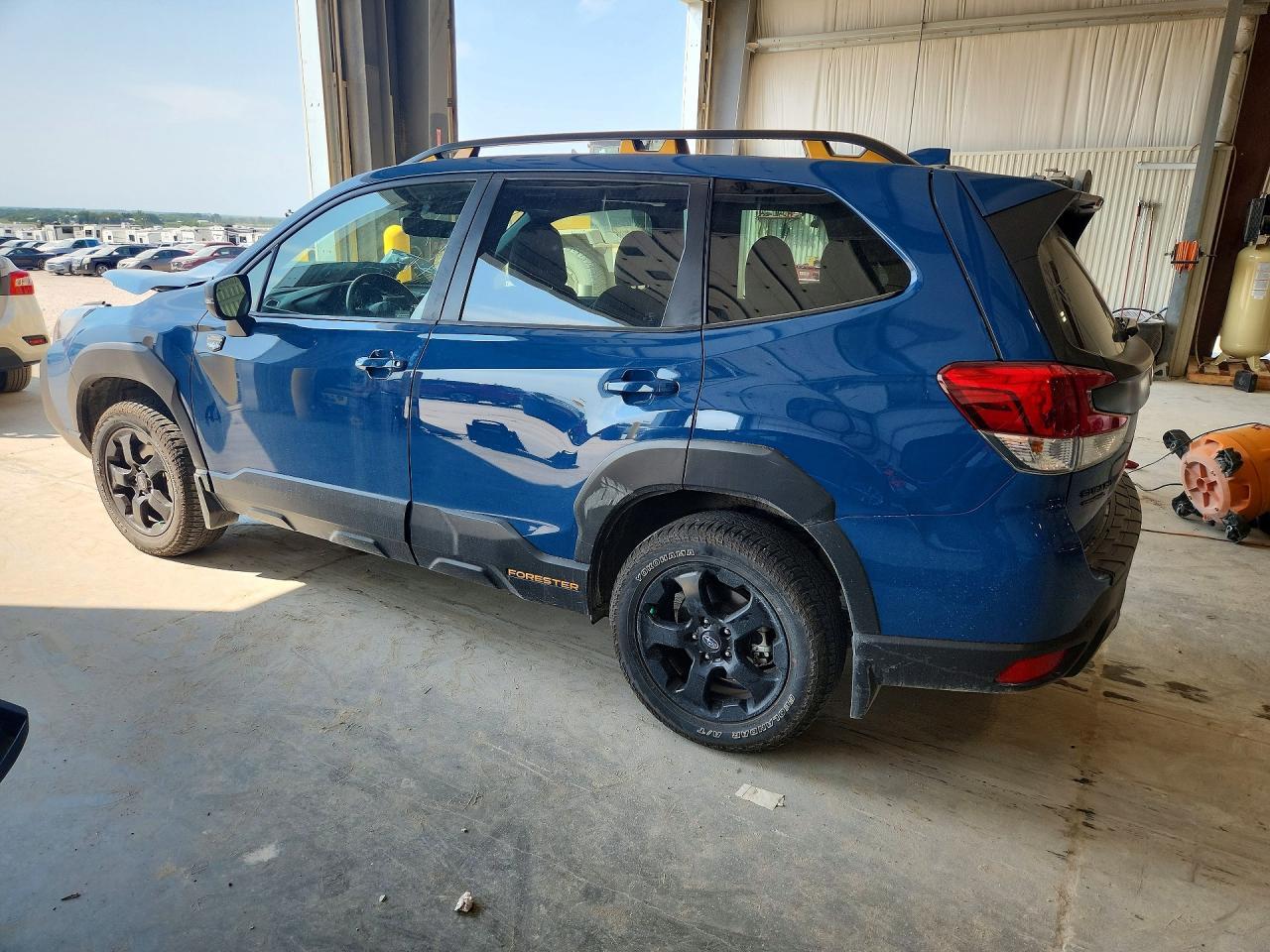 2023 Subaru Forester Wilderness - zdjęcie 2