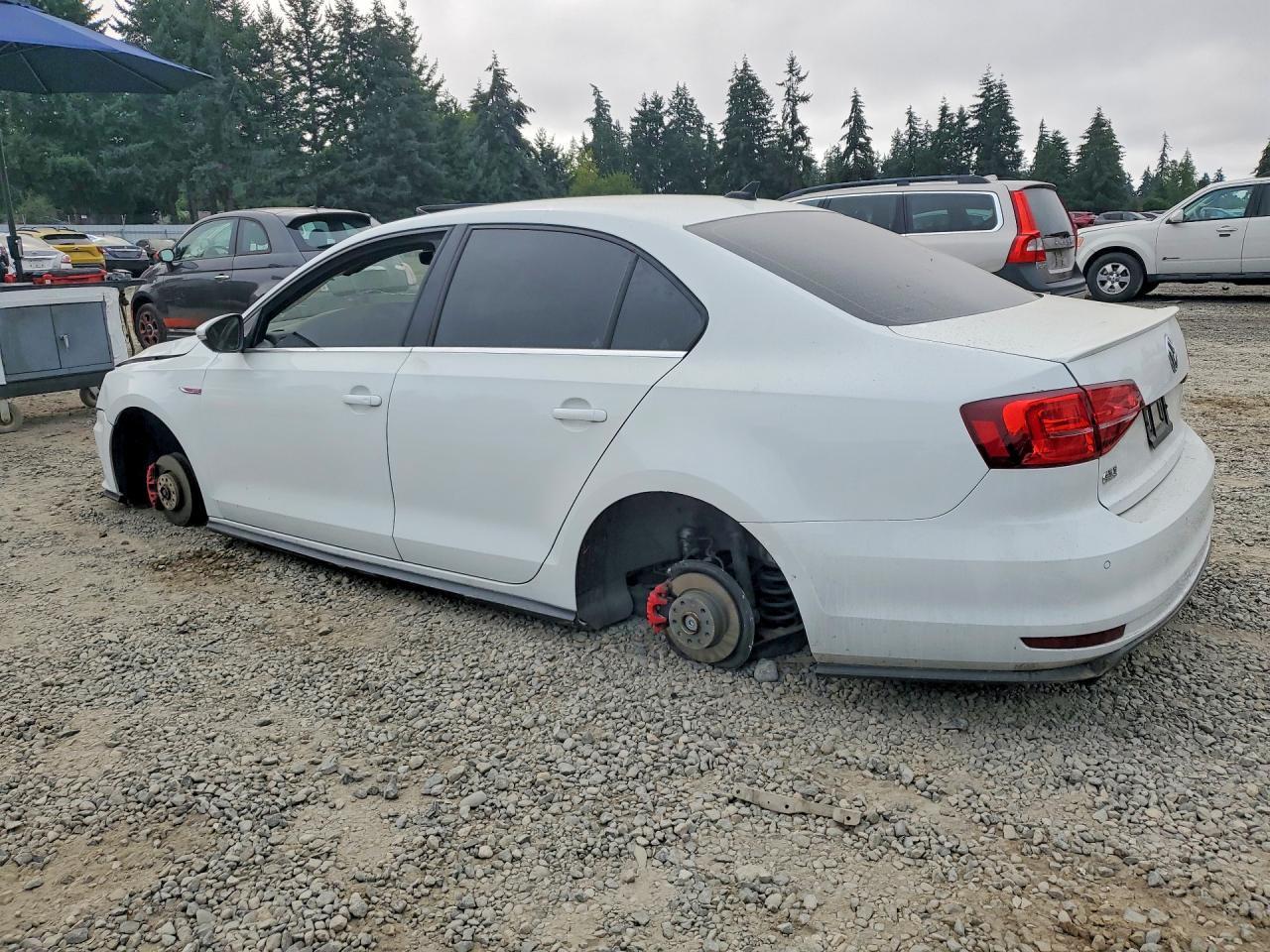 2017 Volkswagen Jetta Gli - zdjęcie 2