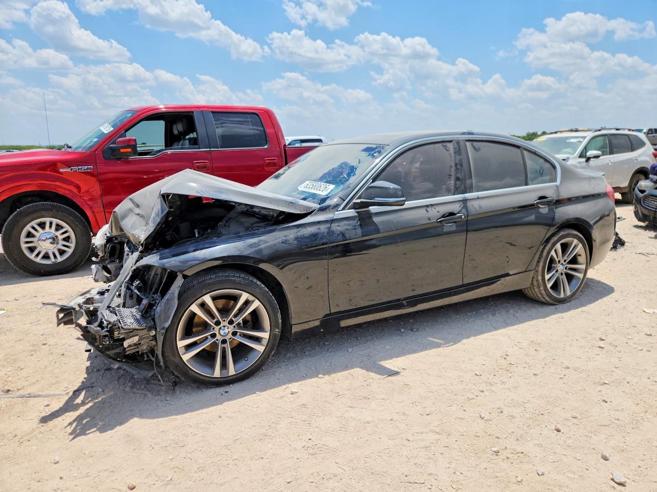 2018 BMW Seria 3 330i - zdjęcie główne