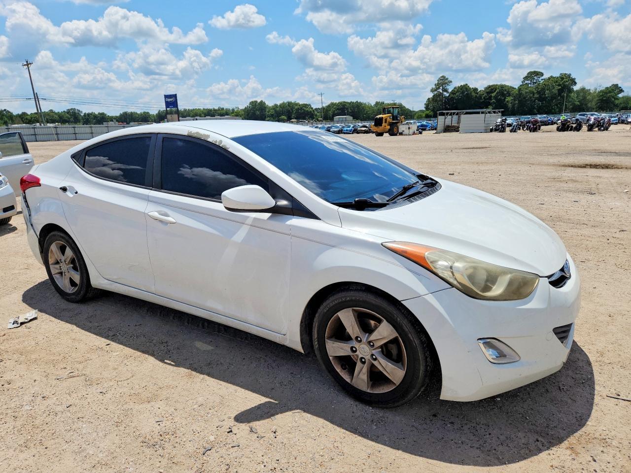 2013 Hyundai Elantra Gls - zdjęcie 4