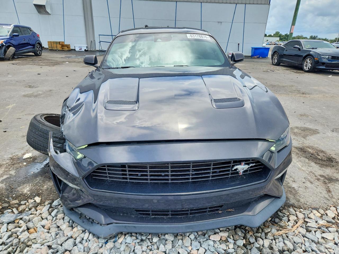 2022 Ford Mustang - zdjęcie 5