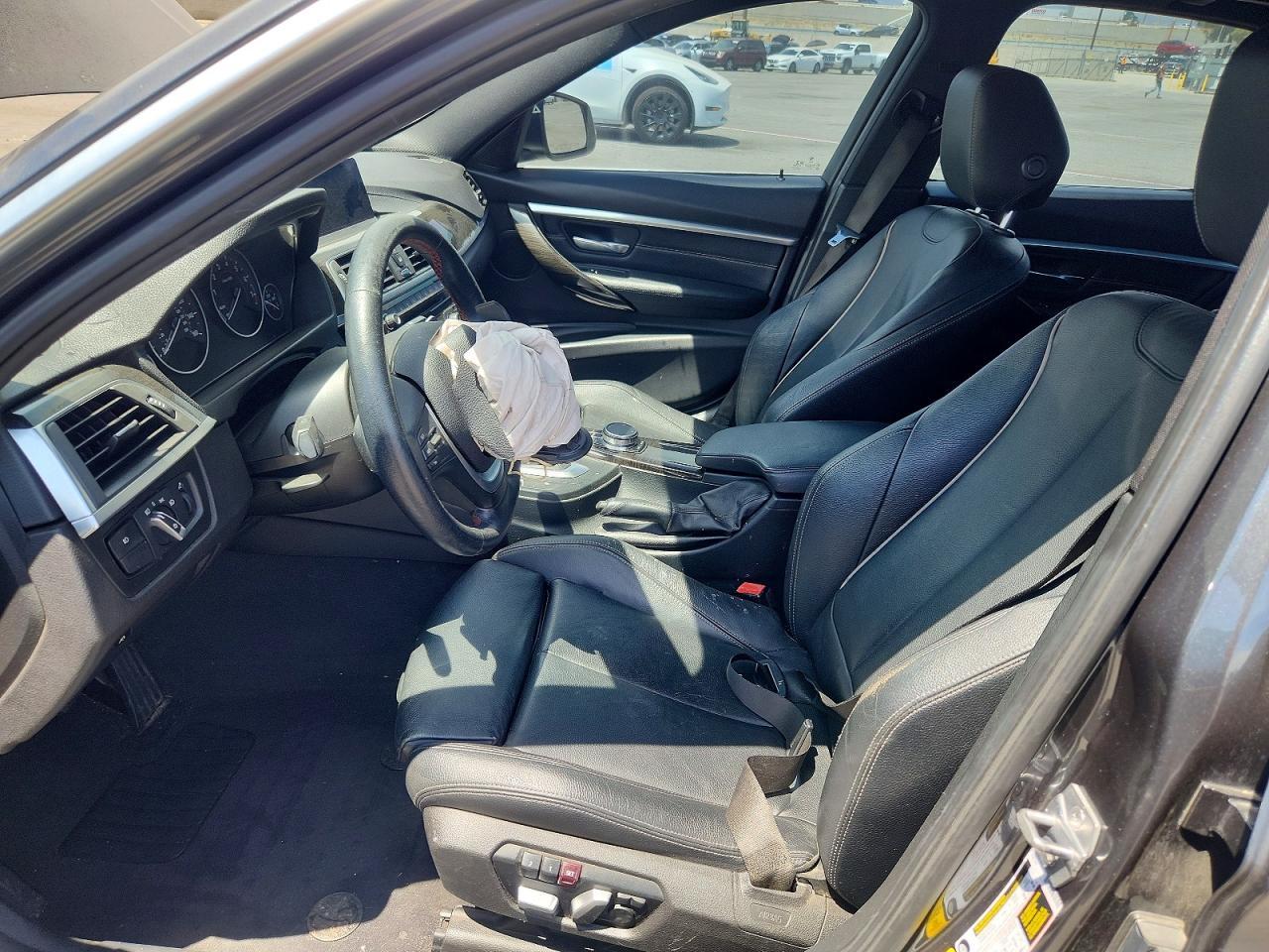 2018 BMW 330 I - zdjęcie 7
