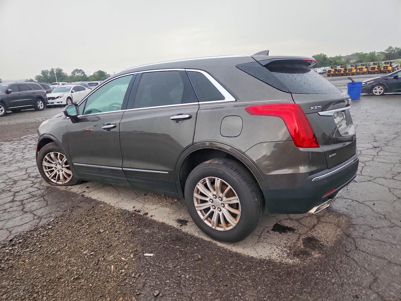 2019 Cadillac Xt5 - zdjęcie 2