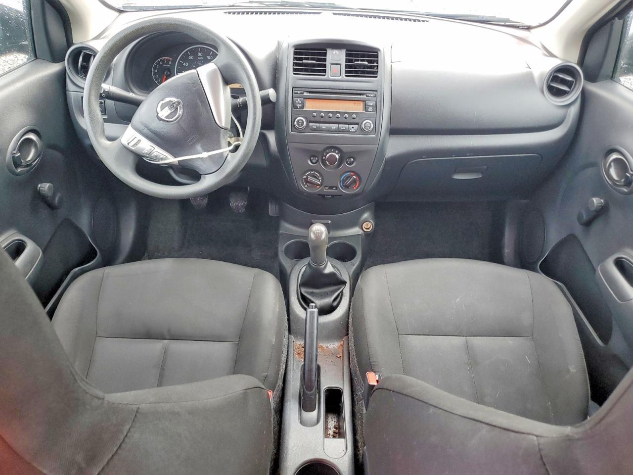 2017 Nissan Versa 1.6 S - zdjęcie 8