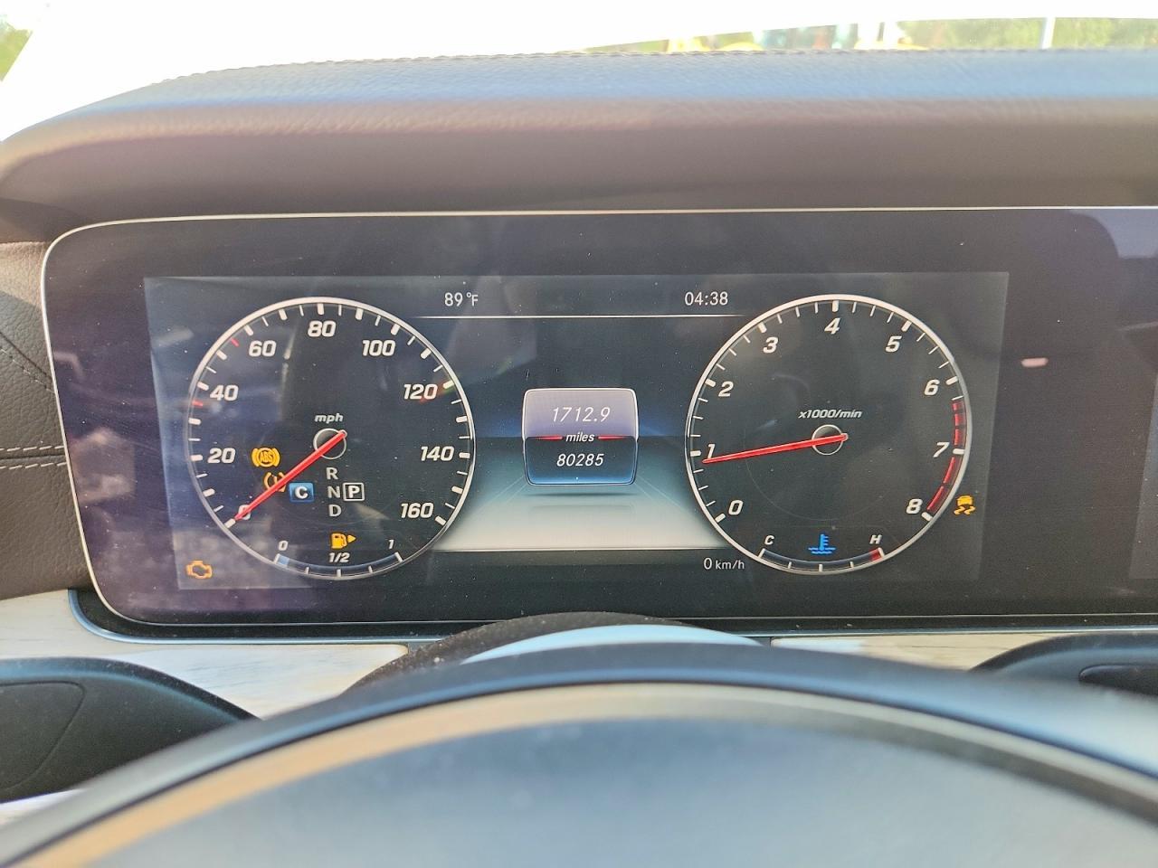 2018 Mercedes-Benz E 400 4Matic - zdjęcie 9