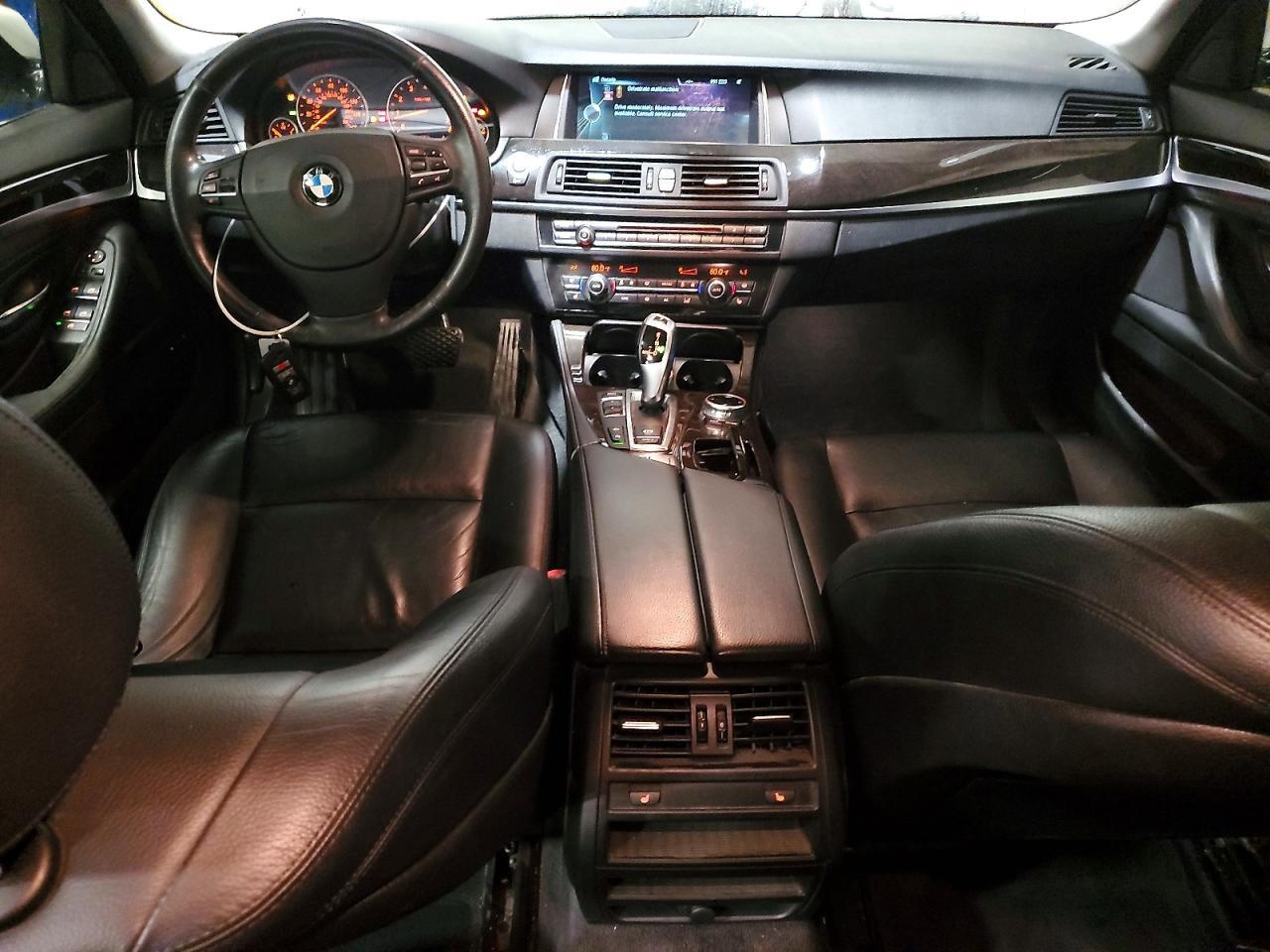2014 BMW Seria 5 535i - zdjęcie 8