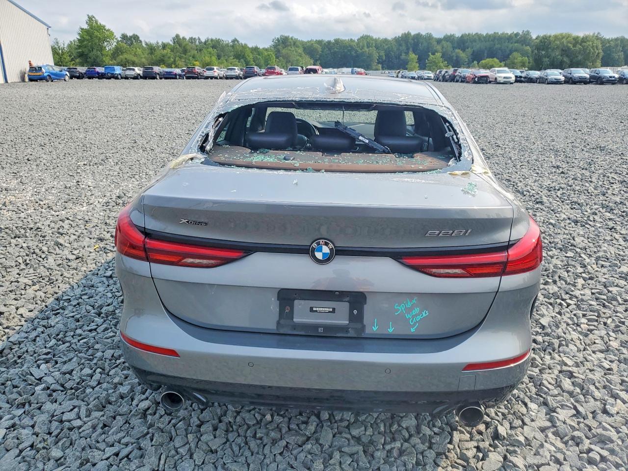 2022 BMW Seria 2 228i - zdjęcie 6