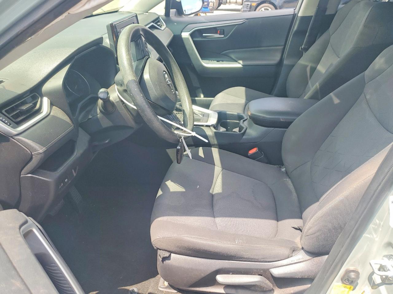 2019 Toyota Rav4 Xle - zdjęcie 7