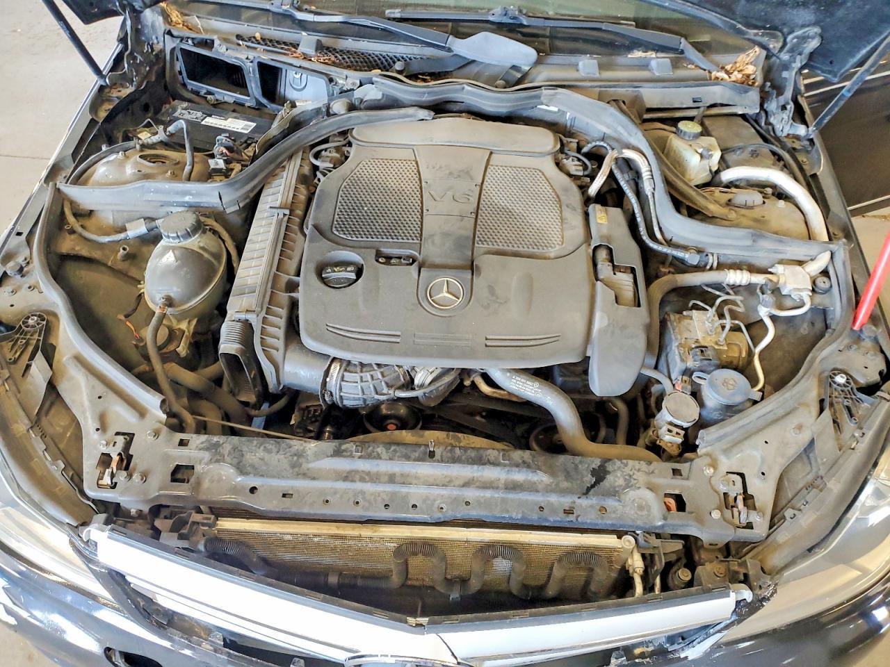 2013 Mercedes-Benz C 300 4Matic - zdjęcie 11