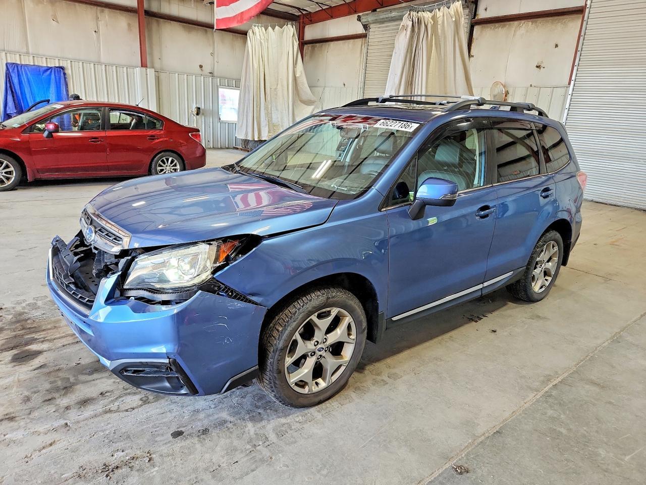 2017 Subaru Forester 2.5I Touring - zdjęcie główne