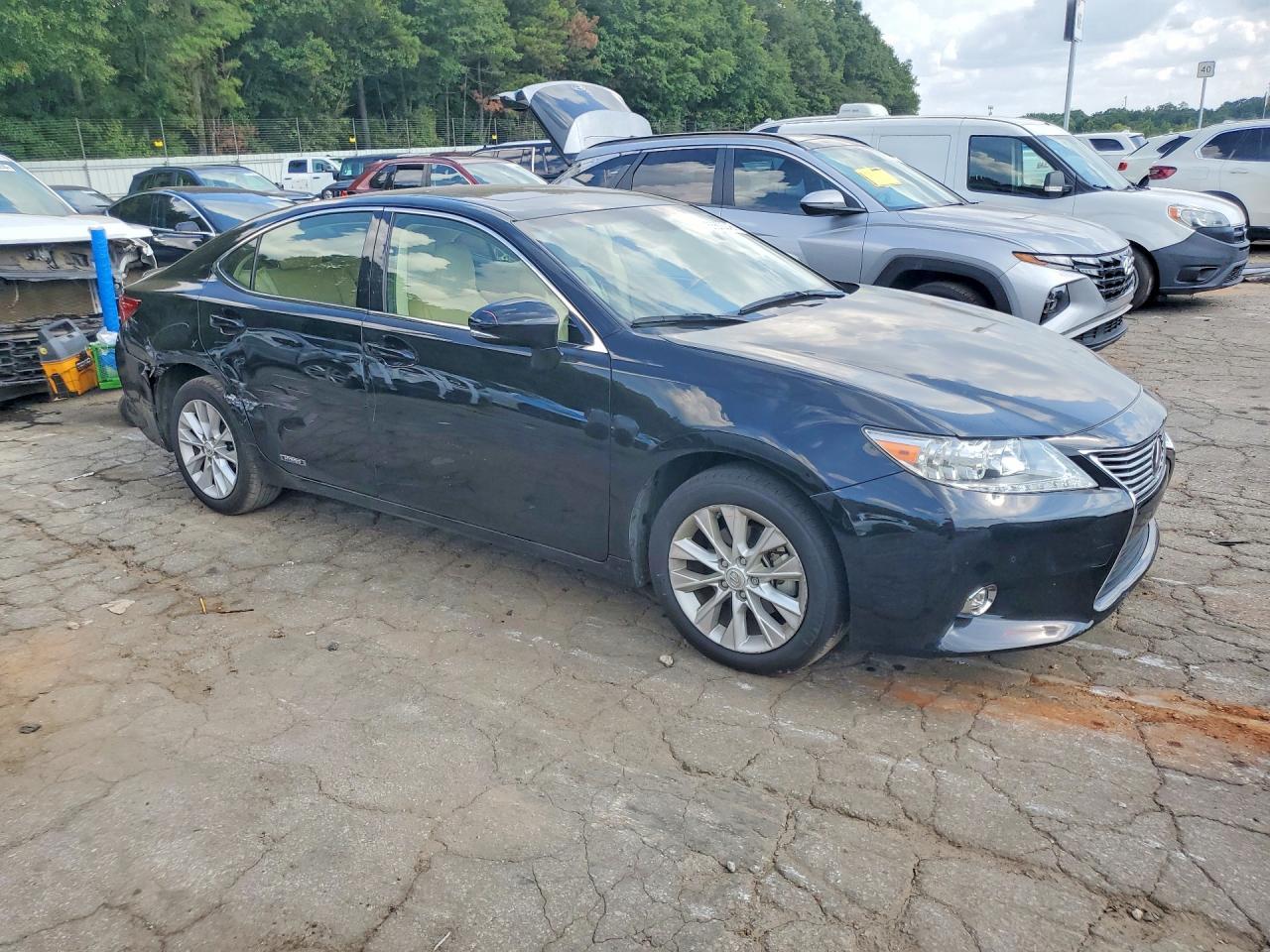2015 Lexus Es 300H - zdjęcie 4