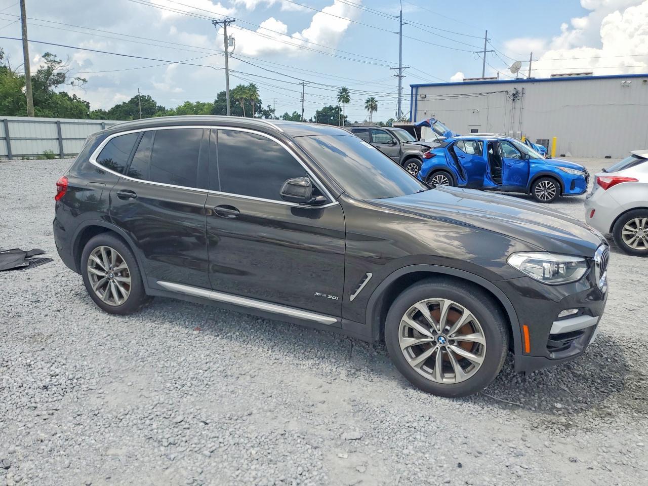 2018 BMW X3 xDrive30I - zdjęcie 4