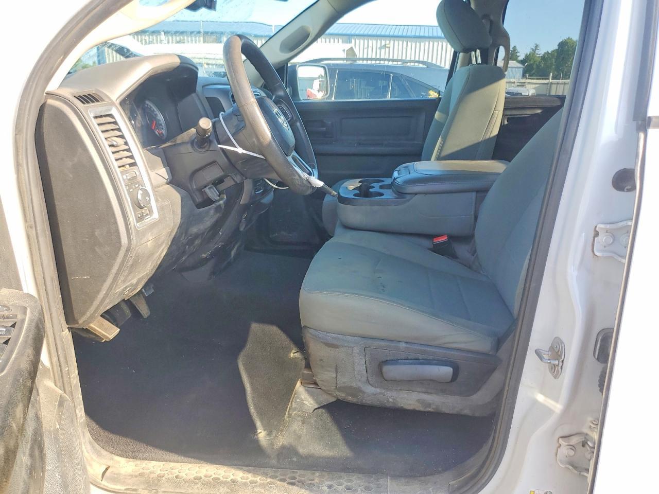 2018 Ram 1500 St - zdjęcie 7
