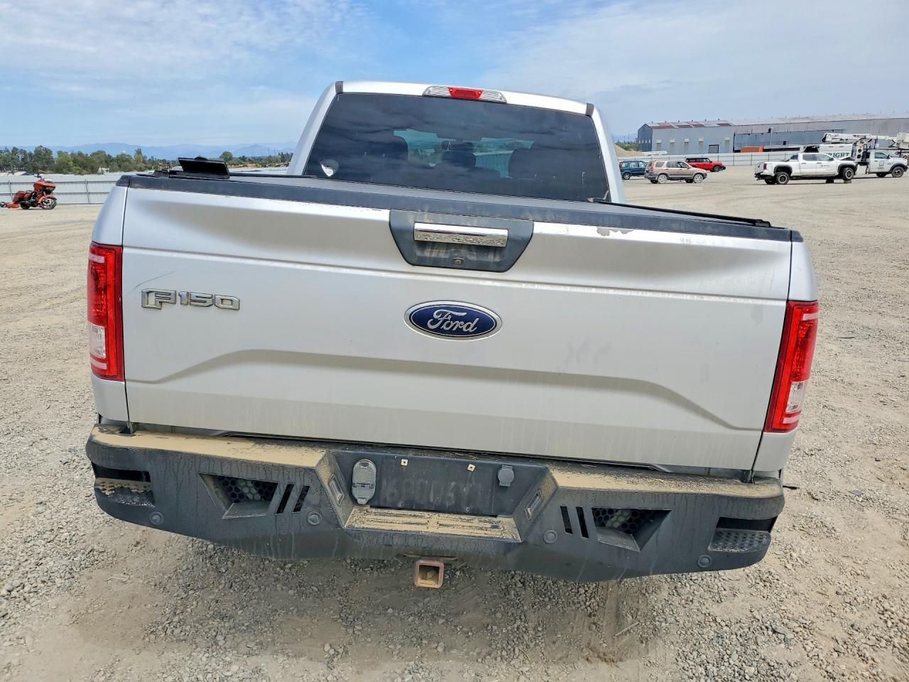 2015 Ford F150 Supercrew - zdjęcie 6