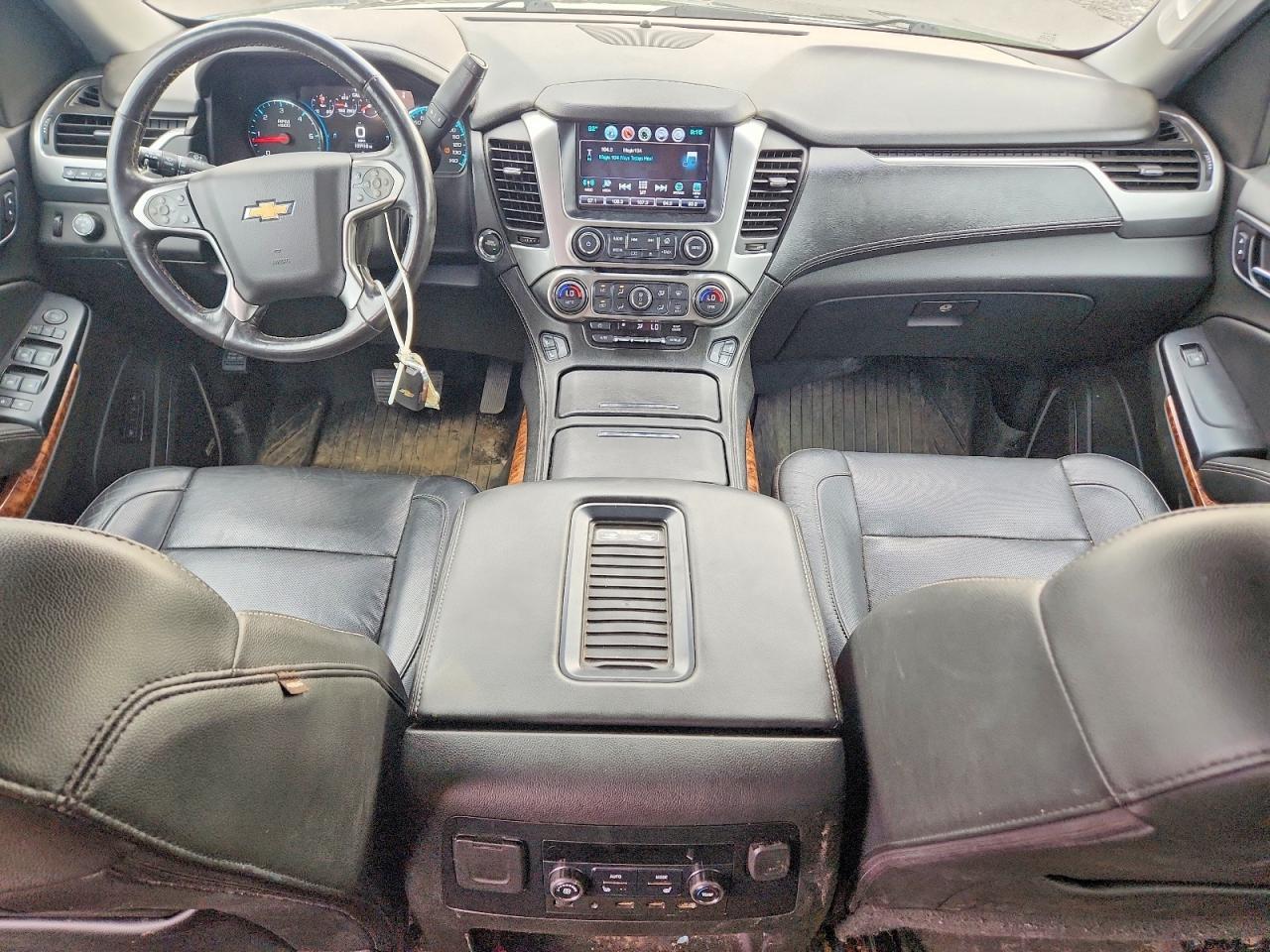 2018 Chevrolet Suburban K1500 Premier - zdjęcie 8