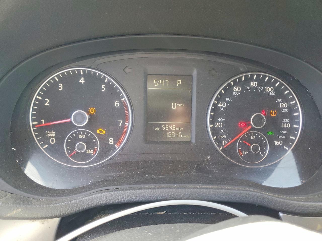 2014 Volkswagen Passat S - zdjęcie 9