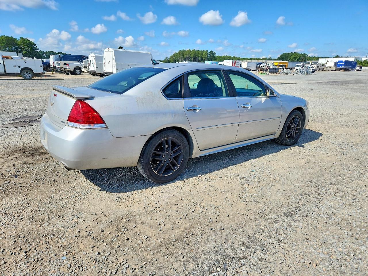 2016 Chevrolet Impala Limited Ltz - zdjęcie 3