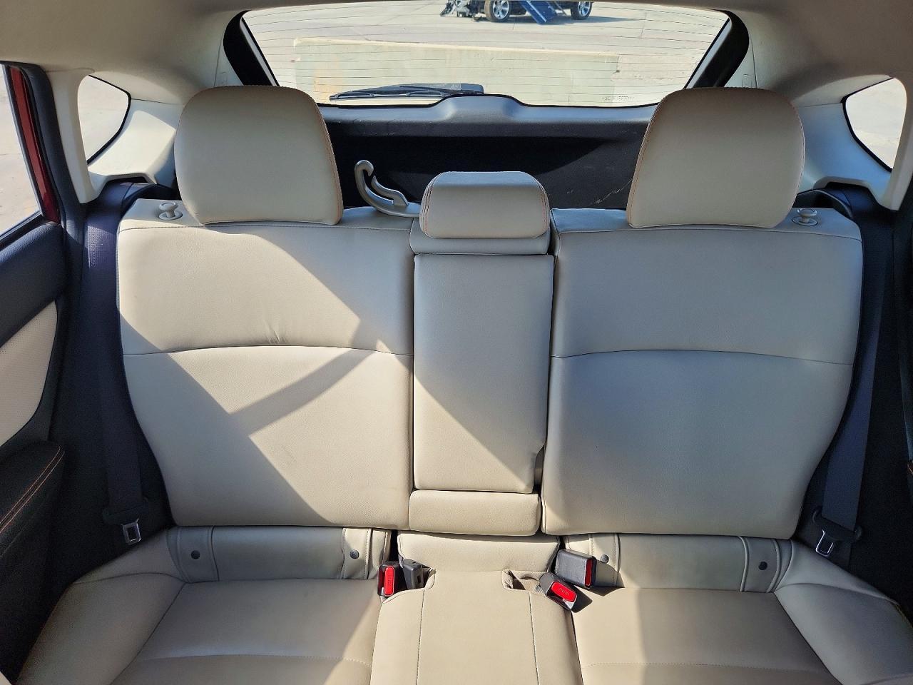 2016 Subaru Crosstrek Limited - zdjęcie 10