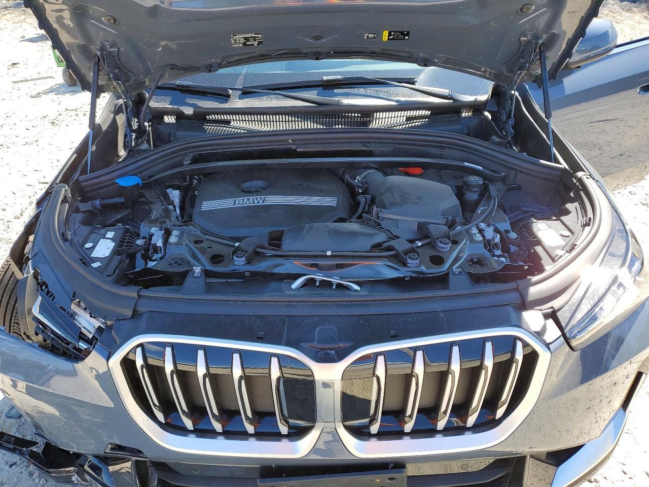 2025 BMW X1 xDrive28I - zdjęcie 12
