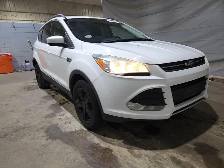 2016 Ford Escape Se - zdjęcie 15