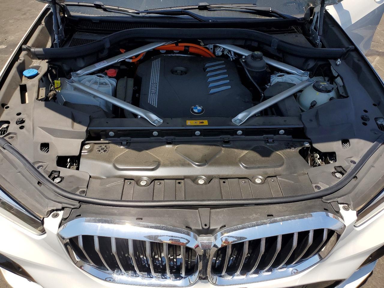2023 BMW X5 xDrive45E - zdjęcie 12