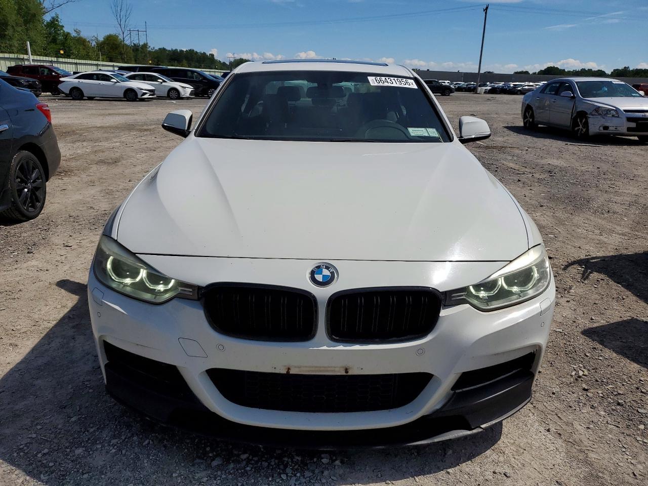 2014 BMW Seria 3 328i - zdjęcie 5