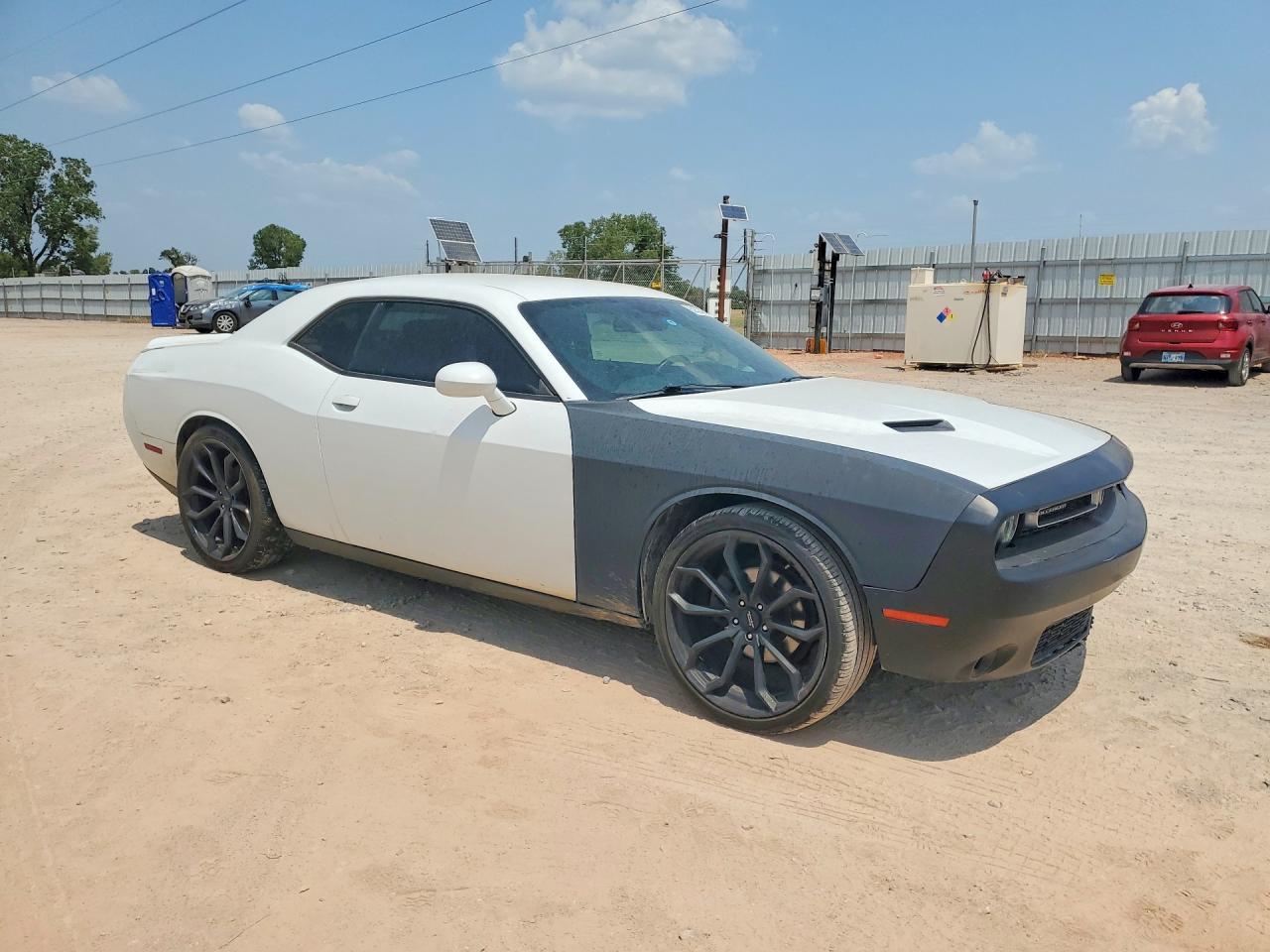 2018 Dodge Challenger Sxt - zdjęcie 4