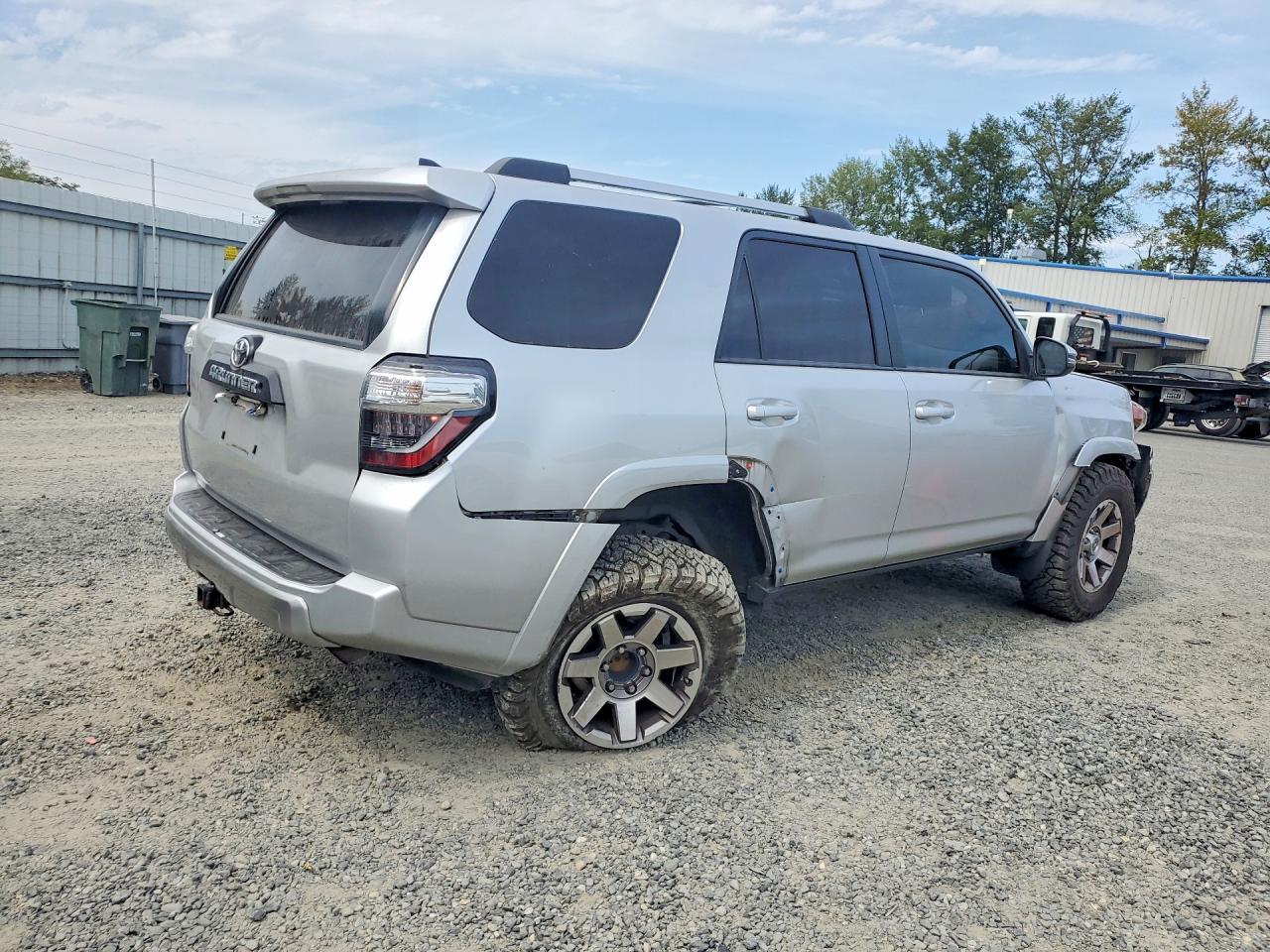 2016 Toyota 4Runner Trail Premium - zdjęcie 3